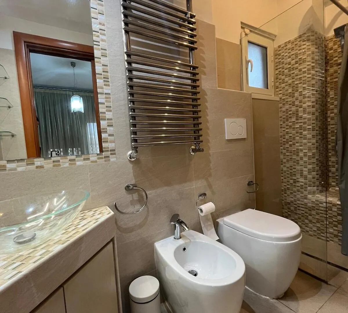 Charm Apartment & Relax Jacuzzi Roma-Gemelli