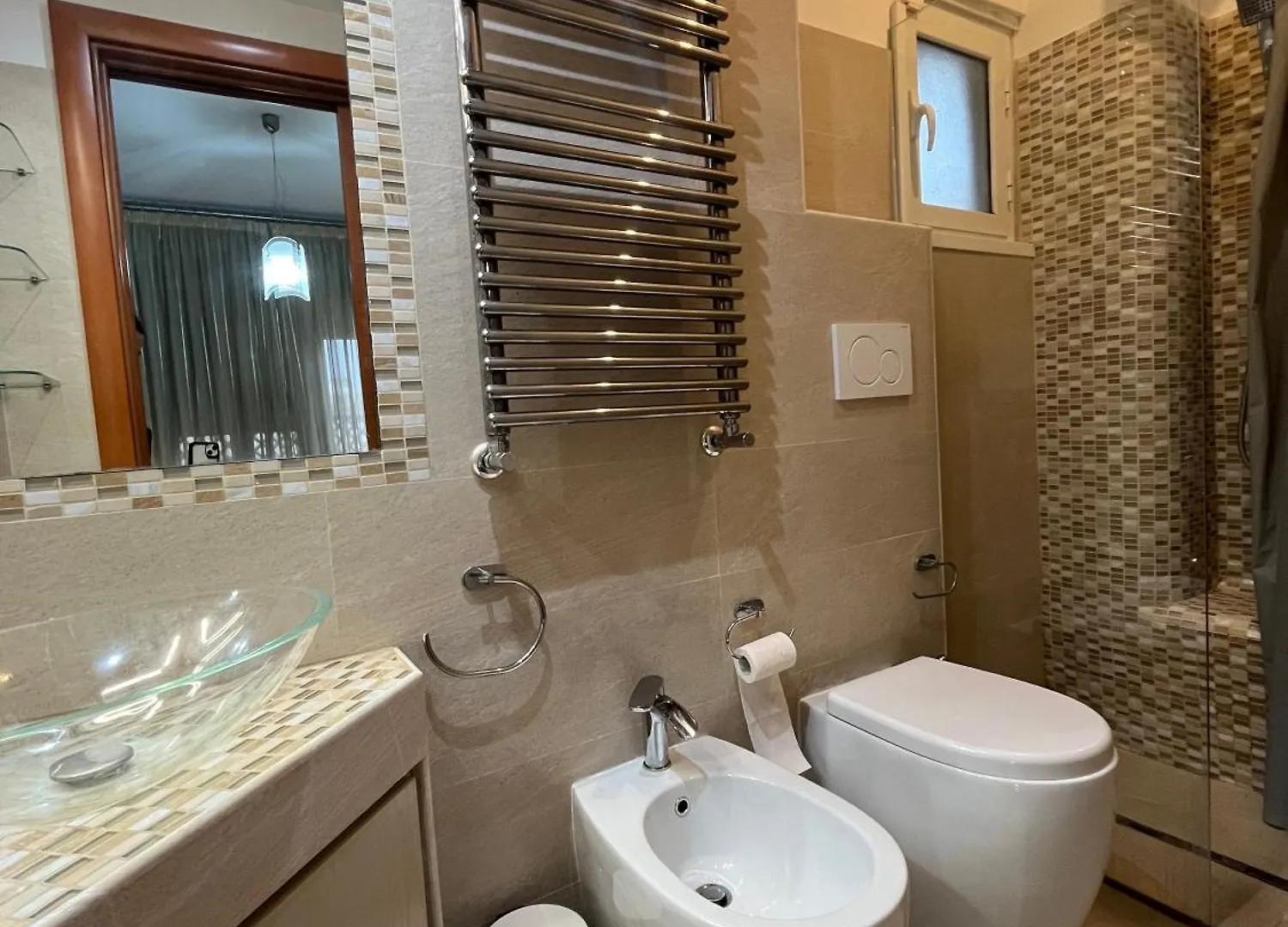 Charm Apartment & Relax Jacuzzi Roma-Gemelli 0*, Rome